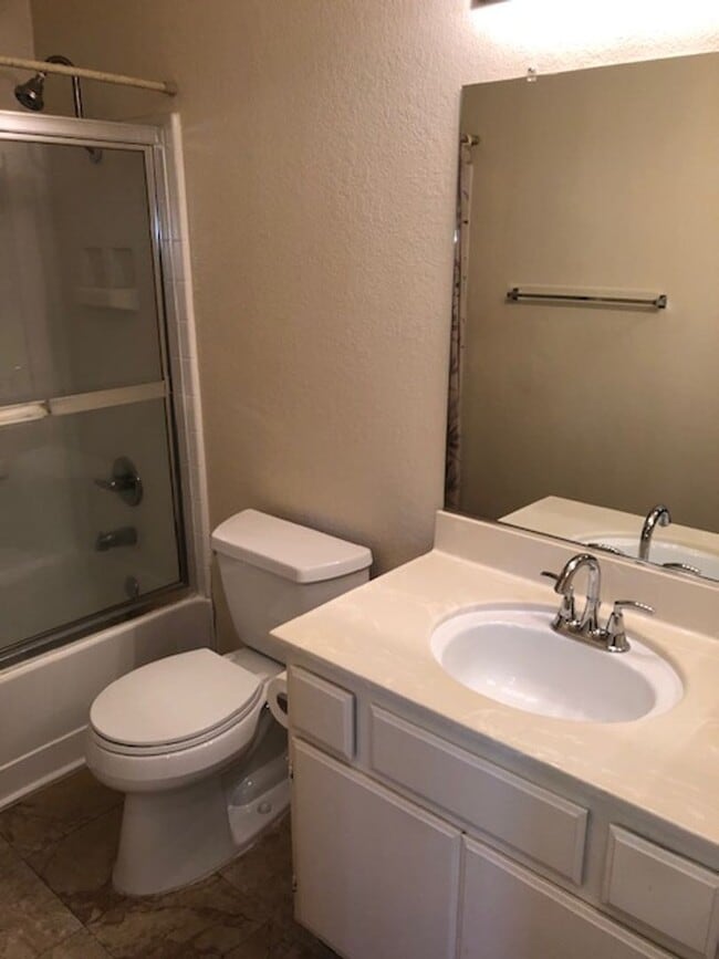 Building Photo - 1 Bedroom Luxury Living . . .  with 2 gated parking spots