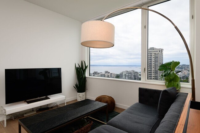 Building Photo - Seattle Heights Condominiums ~ Belltown