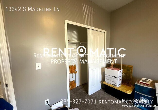 Building Photo - 13342 Madeline Ln W