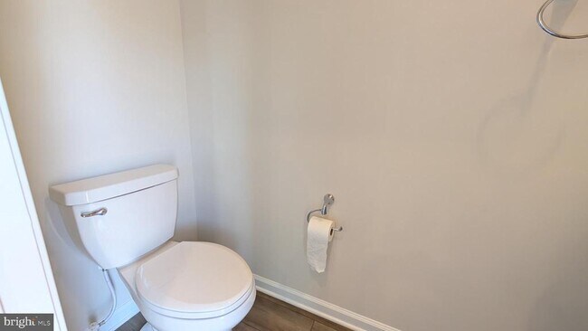 Building Photo - 413 SILVER BIRCH Dr