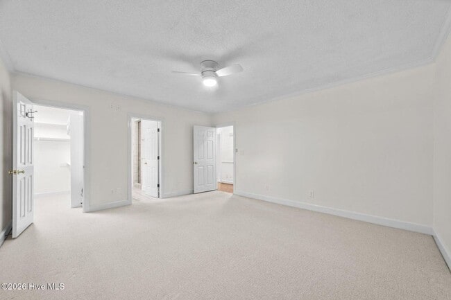 Building Photo - 809 Greenbriar Rd