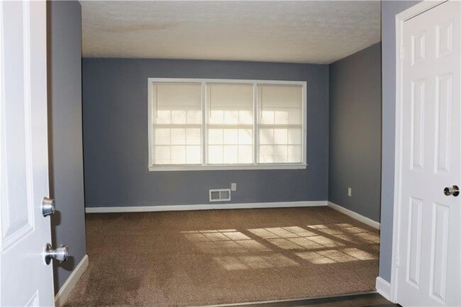 Building Photo - 2650 Old Spanish Trail