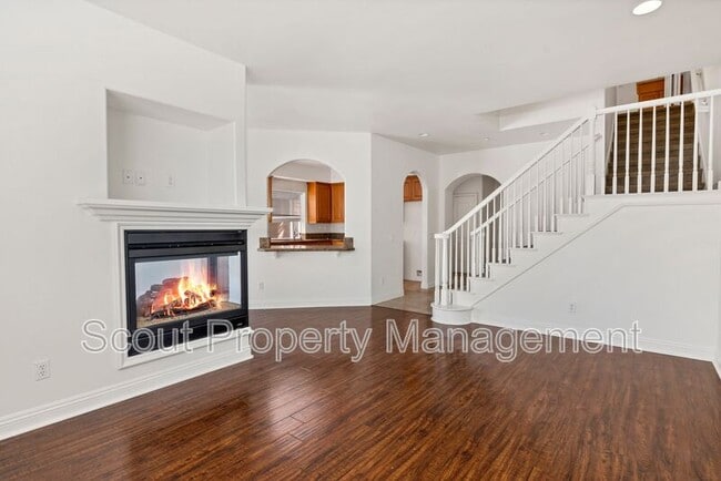 Building Photo - 41829 St Thomas Ct