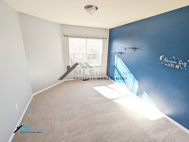 Building Photo - 5454 Jessip St