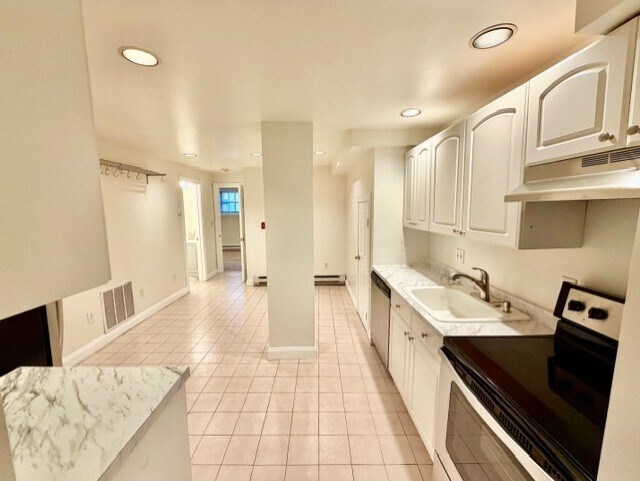 Building Photo - 45 Bowdoin St