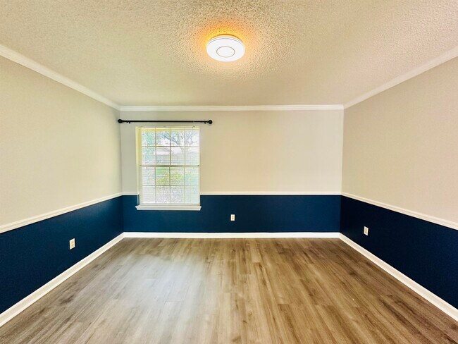 Building Photo - 3708 Longchamp Cir