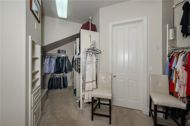 Building Photo - 4776 Stonebriar Cir