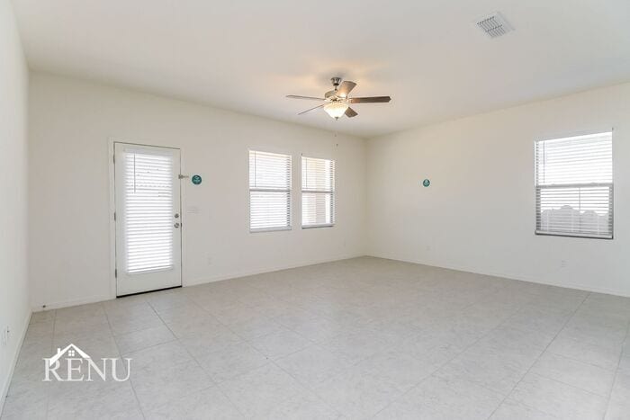 Building Photo - 35383 W San Capistrano Ave