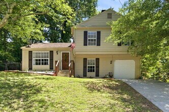 Building Photo - Renovated Alpharetta Ranch — Walking Distance to Haynes Bridge Middle, Top-Rated Schools