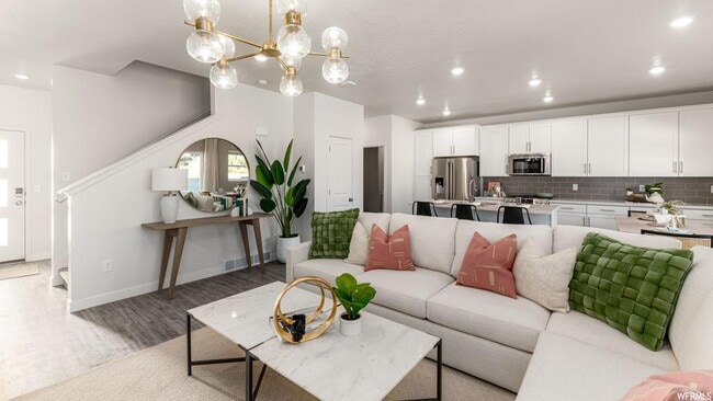 Building Photo - 11442 S Hollybrook Loop