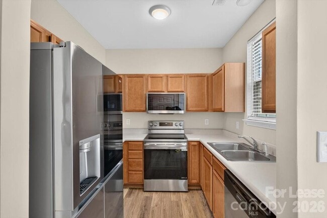Building Photo - 5705 Erin Dr