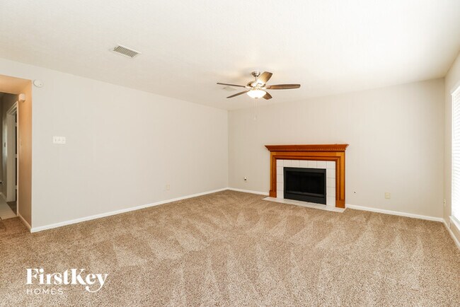 Building Photo - 4502 Natural Bridge Dr