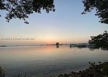 Building Photo - 1750 N Bayshore Dr