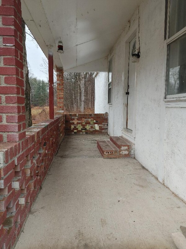 Building Photo - 8 Freehold Mills Dr