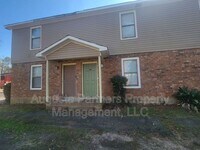 Building Photo - 152 Chalet North CT