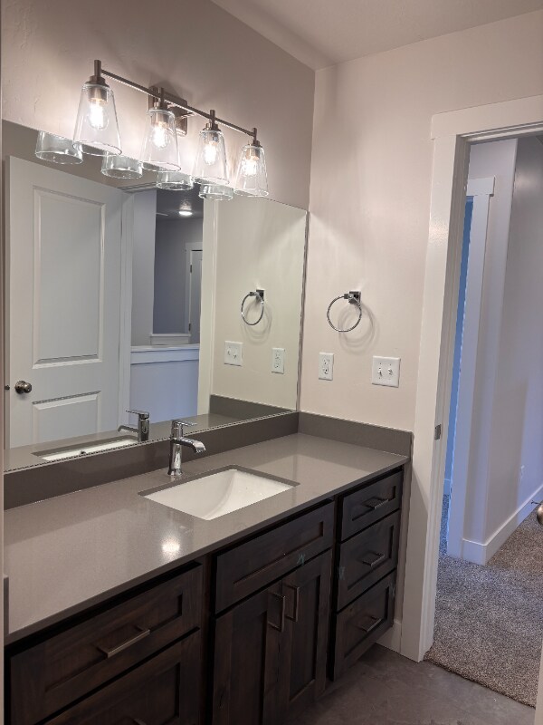 Building Photo - 655 S 85 E