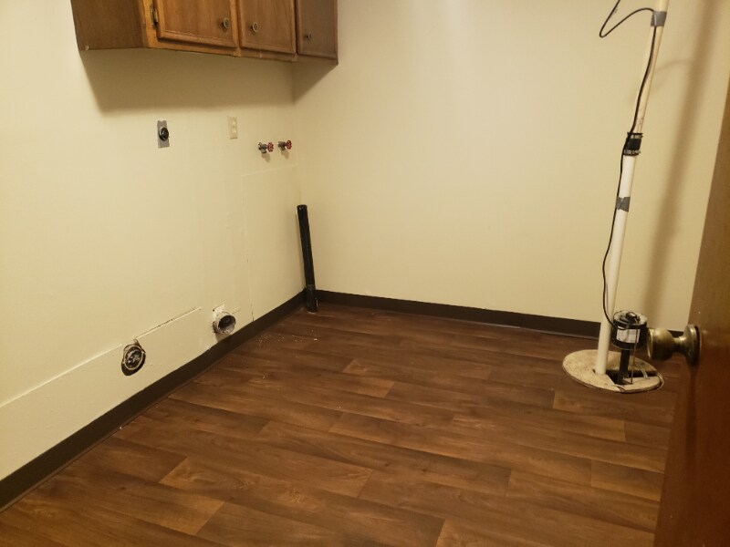 Building Photo - 3117 S Pinecrest St