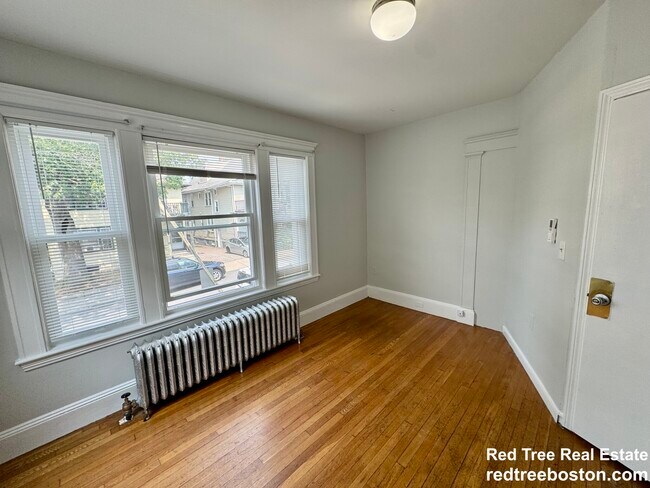 Building Photo - 28 Boulevard Terrace