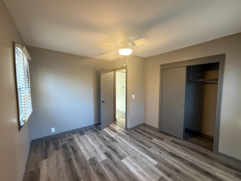 Building Photo - 637 S 3rd St