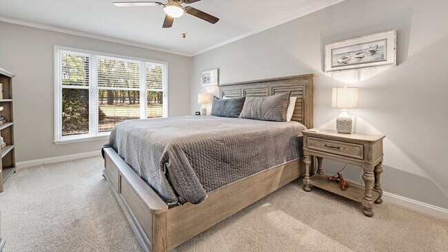 Building Photo - 366 Masters Dr