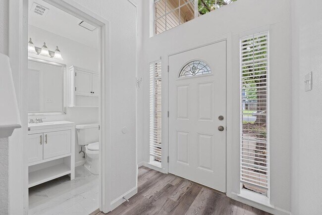 Building Photo - 12925 Marimba Trail