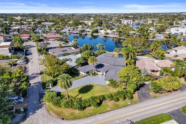 Building Photo - 2425 Fryer Point