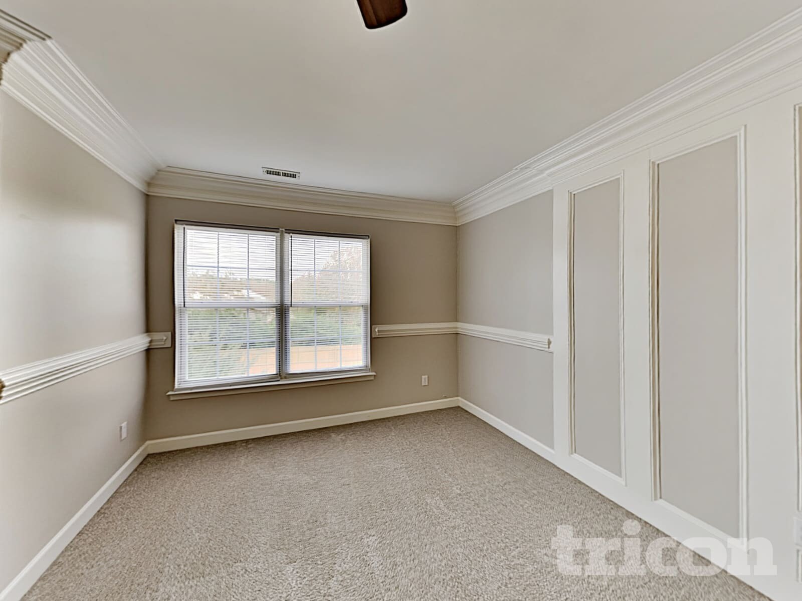 Building Photo - 4700 Winterberry Ln