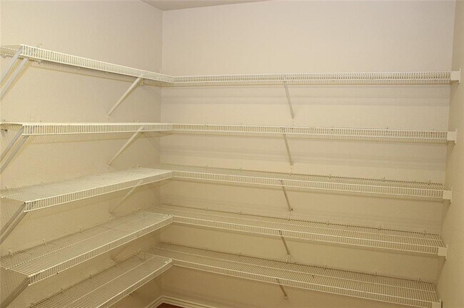 Building Photo - 3414 Flowstone Ln