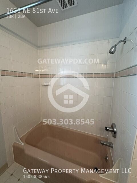 Building Photo - 1635 NE 81st Ave