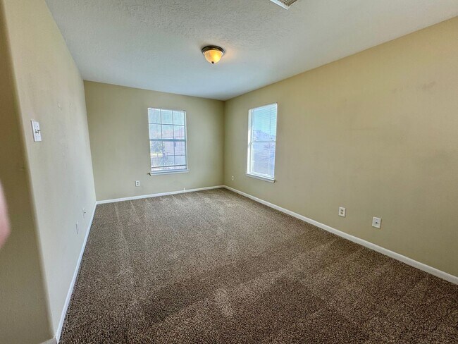 Building Photo - Bear Creek’s Best: A Beautiful Abode!