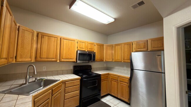 Building Photo - Great Condo in Fort Collins