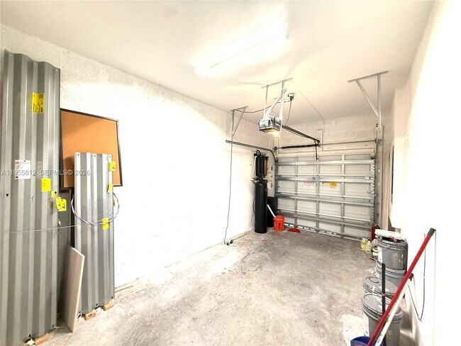 Building Photo - 20861 NW 9th Path