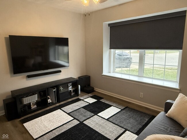 Building Photo - 12306 W Ridge Cir