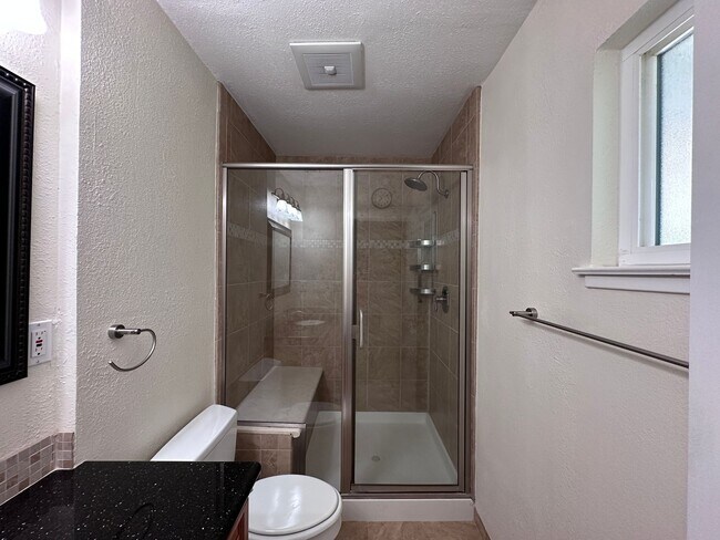 Building Photo - Stunning 3/2 Cambrian / Los Gatos border, ...