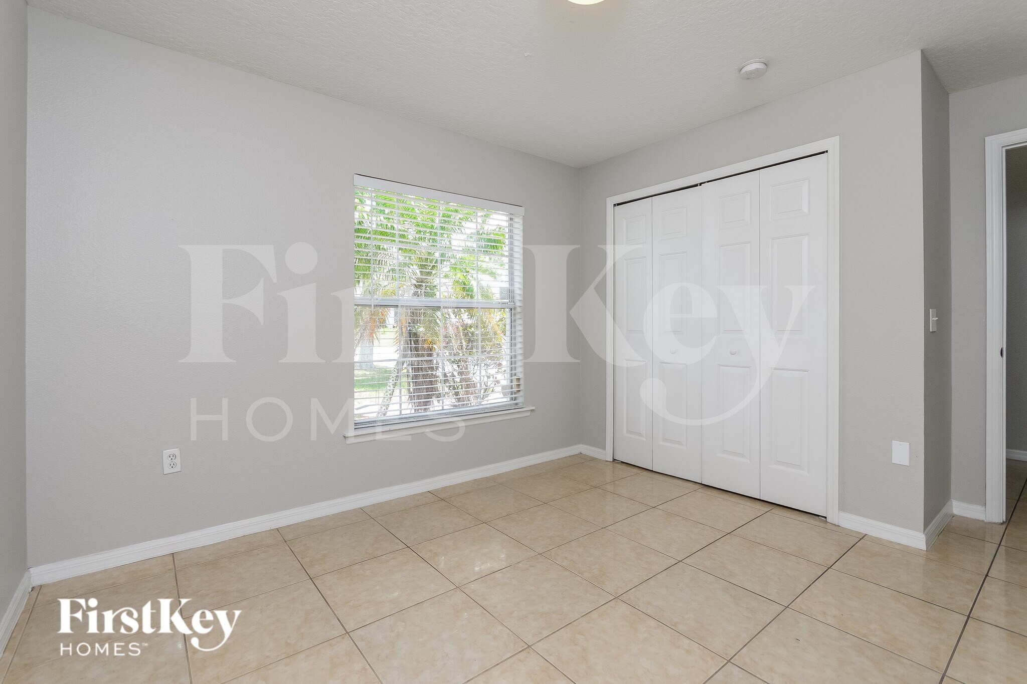 Building Photo - 557 Peace Dr