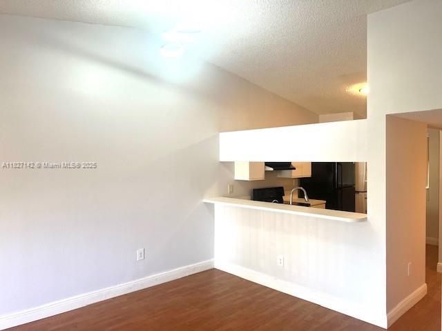 Building Photo - 9994 Nob Hill Ct