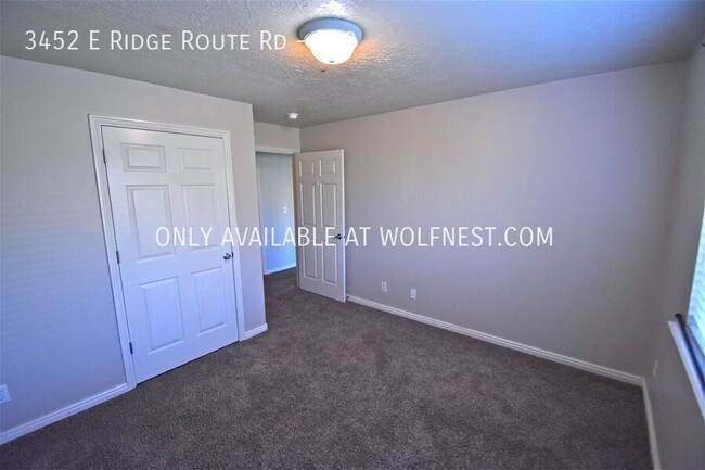 Building Photo - Breathtaking 3 Bed Eagle Mountain Condo! N...