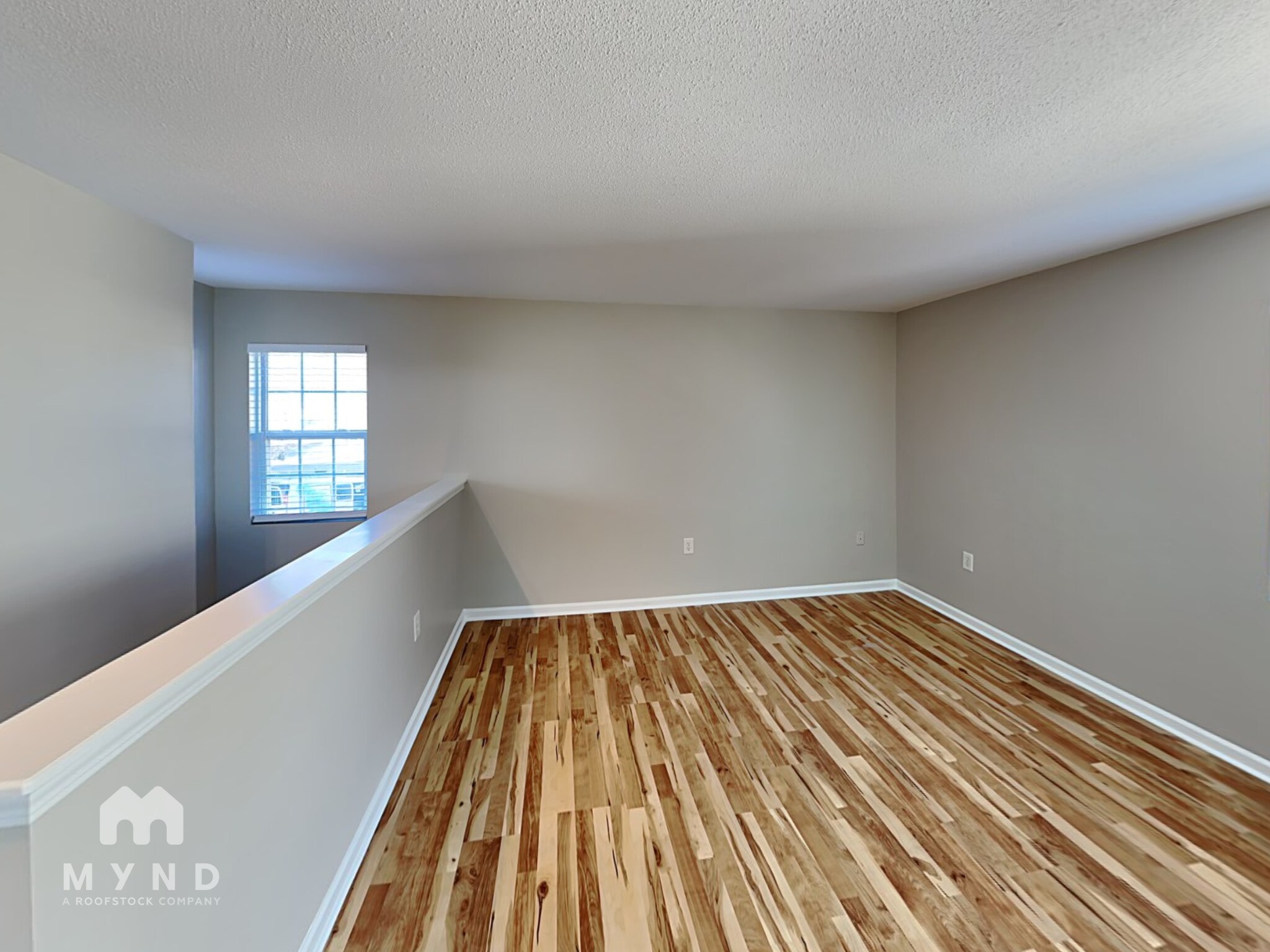 Building Photo - 303 Holton Dr