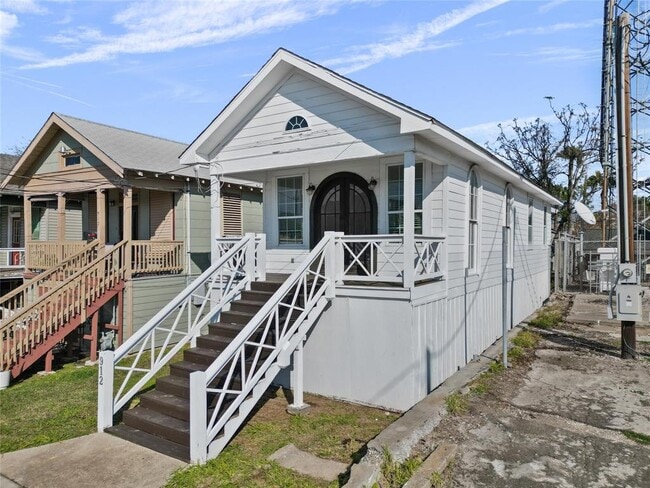 Building Photo - 912 32nd St