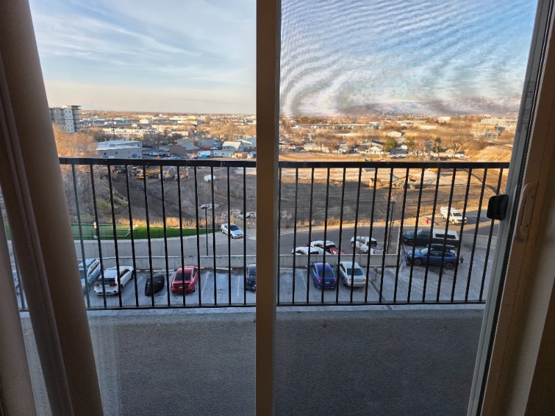 Building Photo - 196 W Vine St