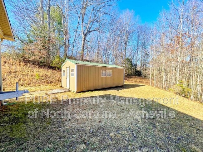 Building Photo - 59 Magic Dr