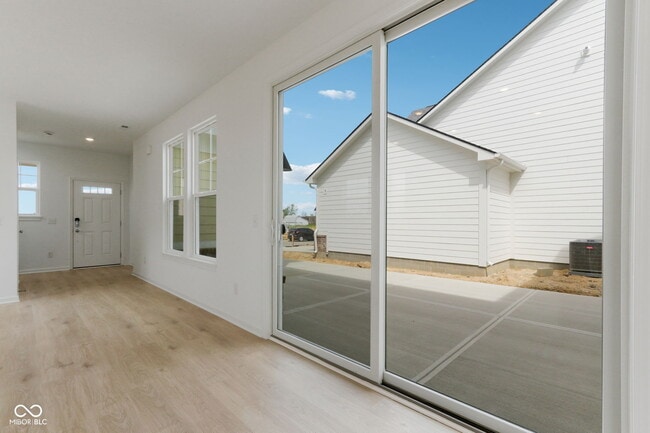 Building Photo - 7417 Peristyle Ln