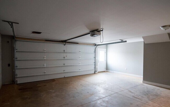 Building Photo - 970 Brewington Dr