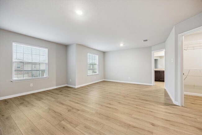 Building Photo - 3971 Turtle Creek