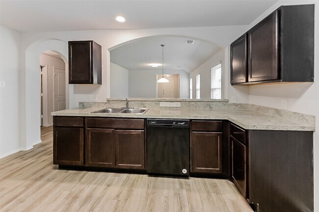 Building Photo - 3203 Atascocita Elm Dr