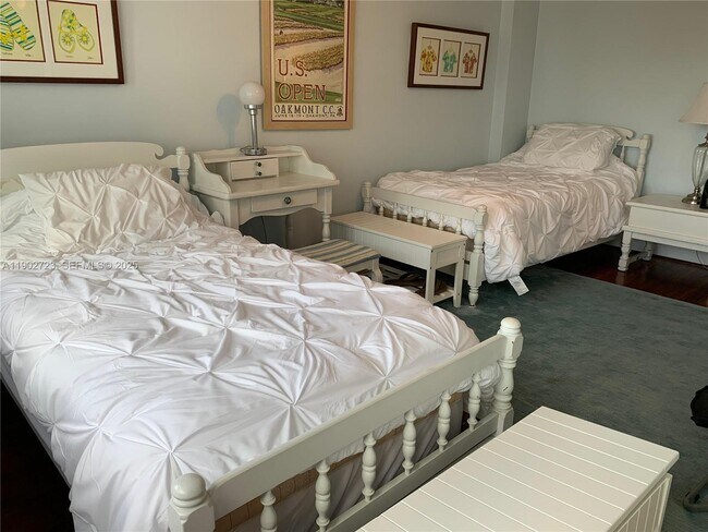 Building Photo - 3600 Galt Ocean Dr