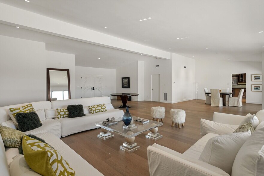 Building Photo - 1641 Tower Grove Dr