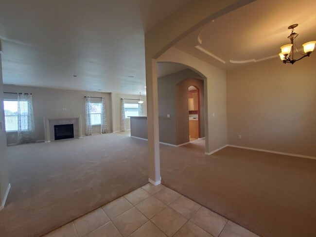 Building Photo - 1506 Desert Springs Ave