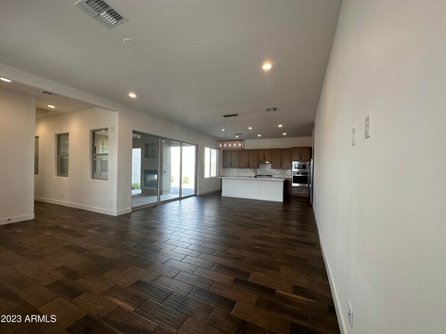 Building Photo - 11551 N Luckenbach St