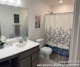 Building Photo - 568 Valley